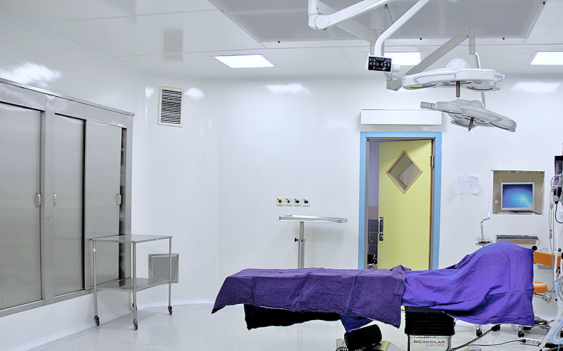 Ameliyathane katı Decopan Medical CTP asma tavan, duvar