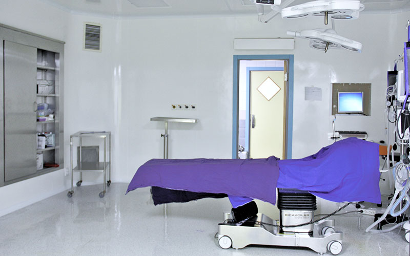 Surgery room hygiene Decopan Medical GRP walls, dropped ceilings